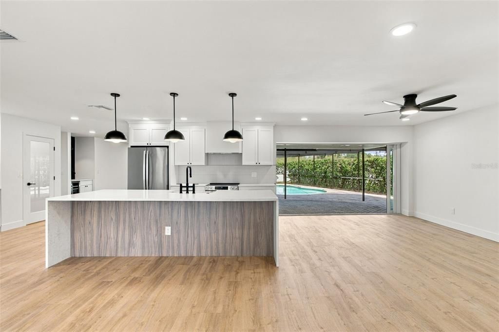 For Sale: $822,900 (4 beds, 3 baths, 2142 Square Feet)