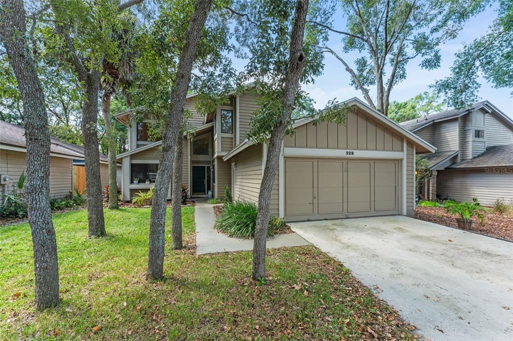 For Sale: $475,000 (3 beds, 2 baths, 1928 Square Feet)