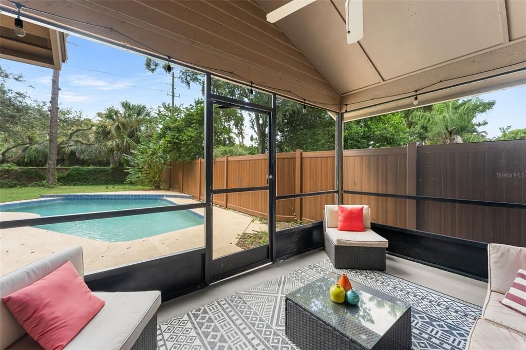 For Sale: $475,000 (3 beds, 2 baths, 1928 Square Feet)