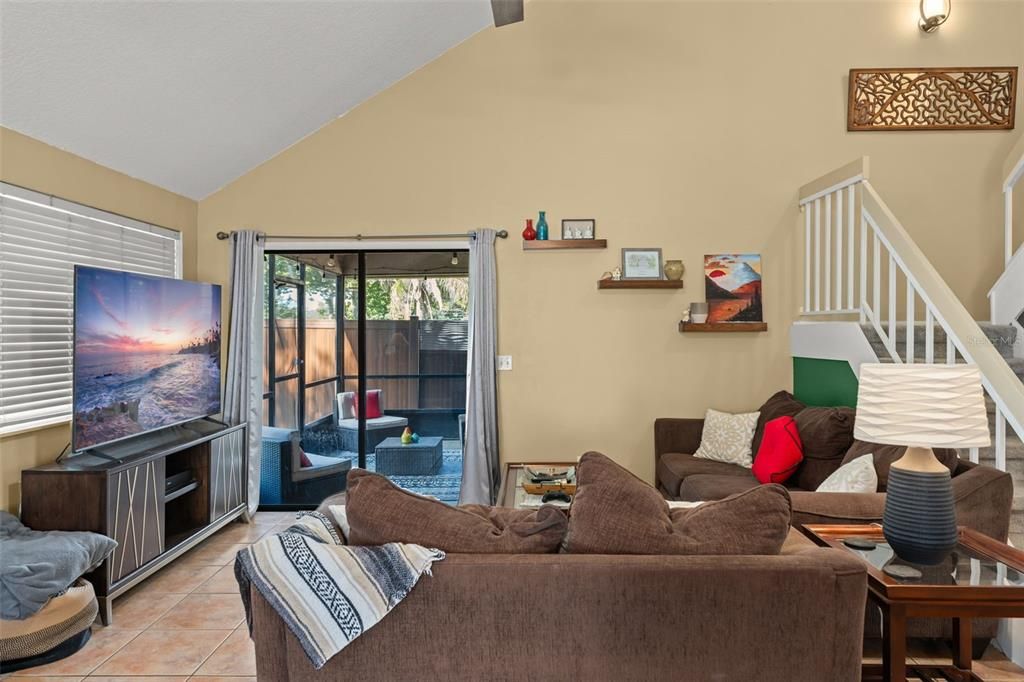 For Sale: $475,000 (3 beds, 2 baths, 1928 Square Feet)