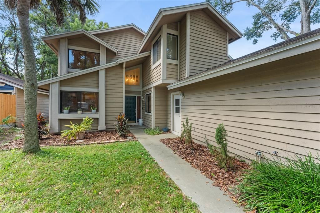 For Sale: $475,000 (3 beds, 2 baths, 1928 Square Feet)