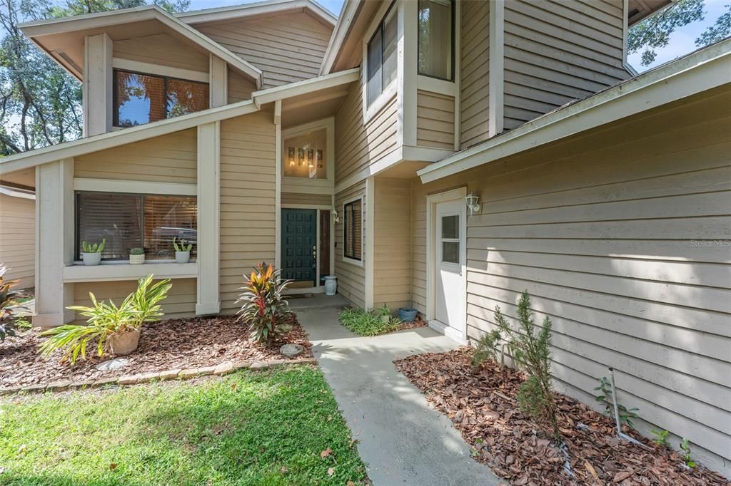 For Sale: $475,000 (3 beds, 2 baths, 1928 Square Feet)