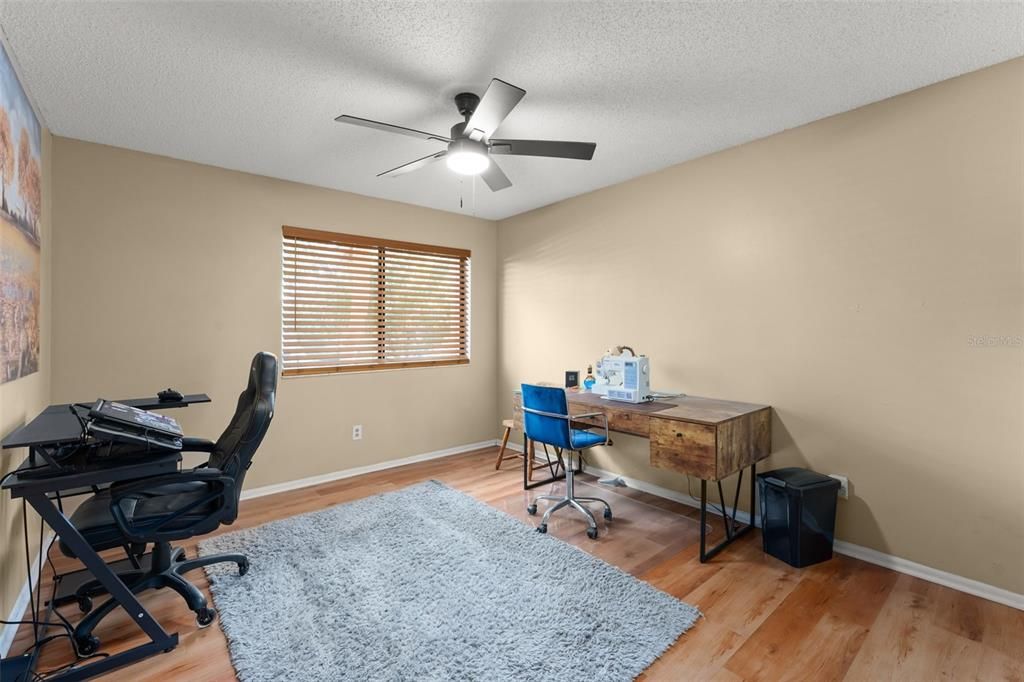 For Sale: $475,000 (3 beds, 2 baths, 1928 Square Feet)
