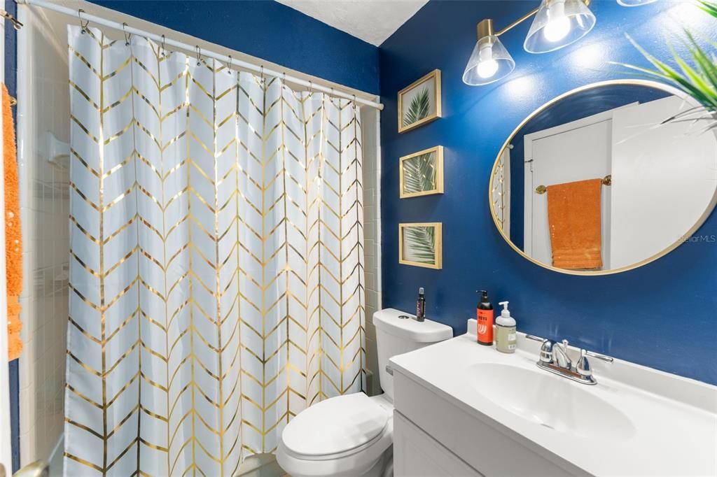For Sale: $475,000 (3 beds, 2 baths, 1928 Square Feet)