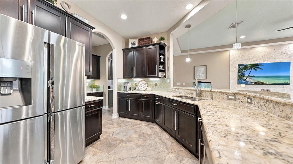 For Sale: $695,000 (4 beds, 3 baths, 2426 Square Feet)