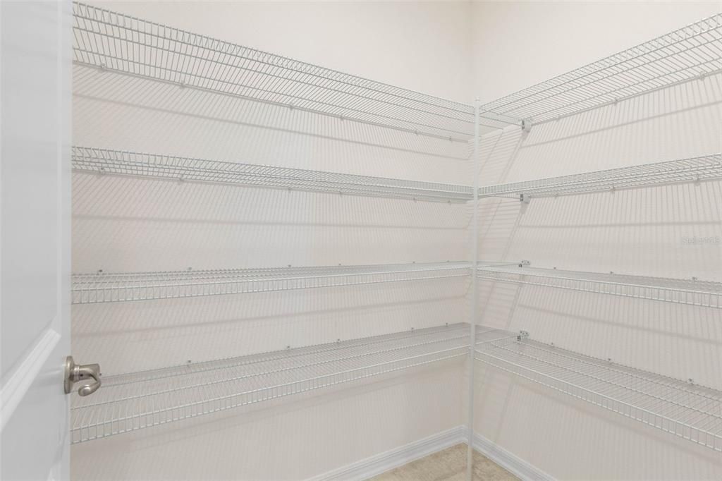 En Renta: $2,090 (4 camas, 2 baños, 2052 Pies cuadrados)
