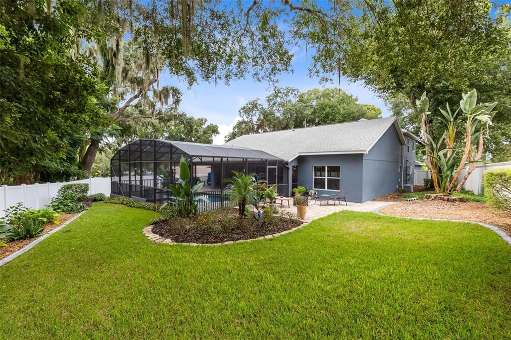 En Venta: $875,000 (3 camas, 3 baños, 2807 Pies cuadrados)
