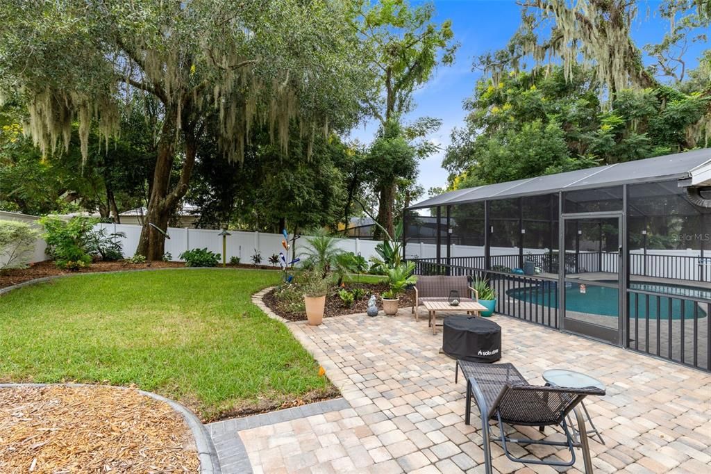 En Venta: $875,000 (3 camas, 3 baños, 2807 Pies cuadrados)