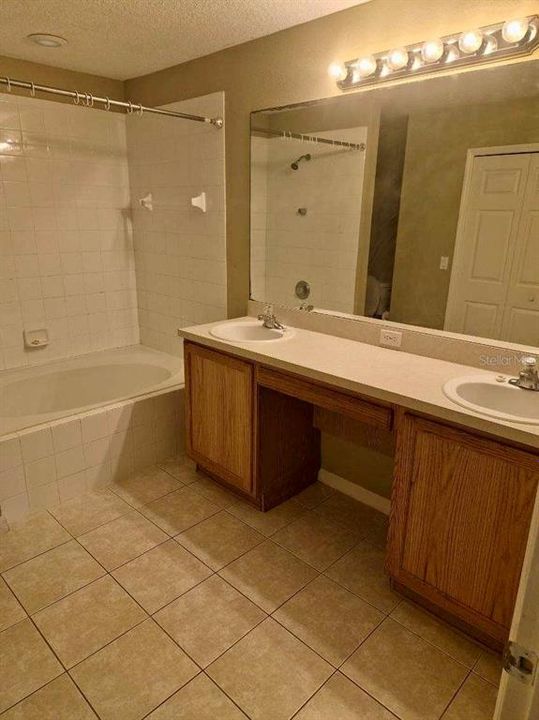 For Rent: $1,925 (3 beds, 2 baths, 1789 Square Feet)