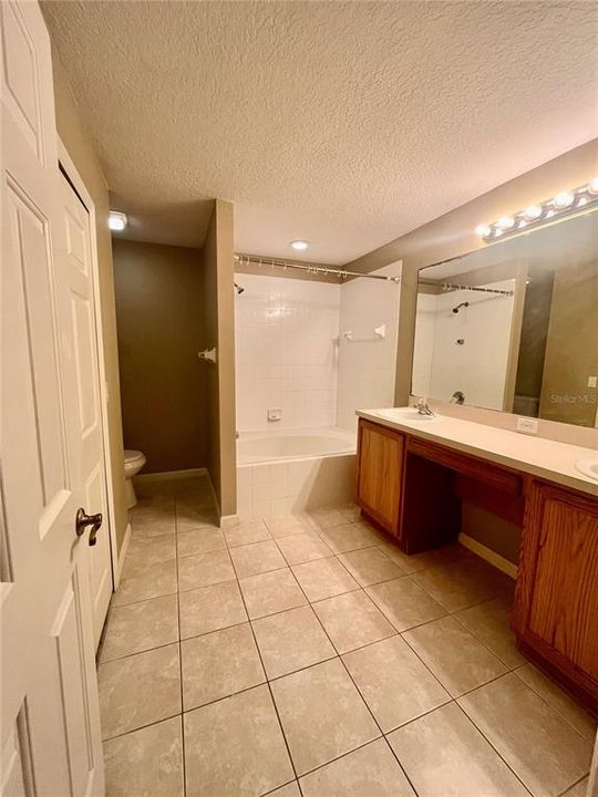 For Rent: $1,925 (3 beds, 2 baths, 1789 Square Feet)