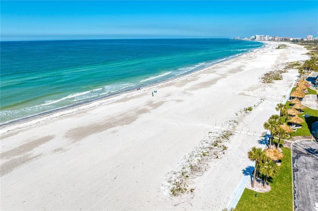 For Rent: $3,995 (2 beds, 2 baths, 1380 Square Feet)