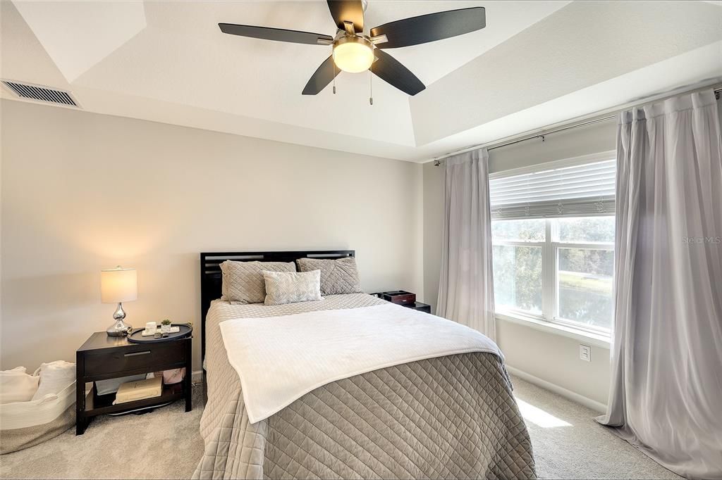 For Sale: $310,000 (3 beds, 2 baths, 1564 Square Feet)