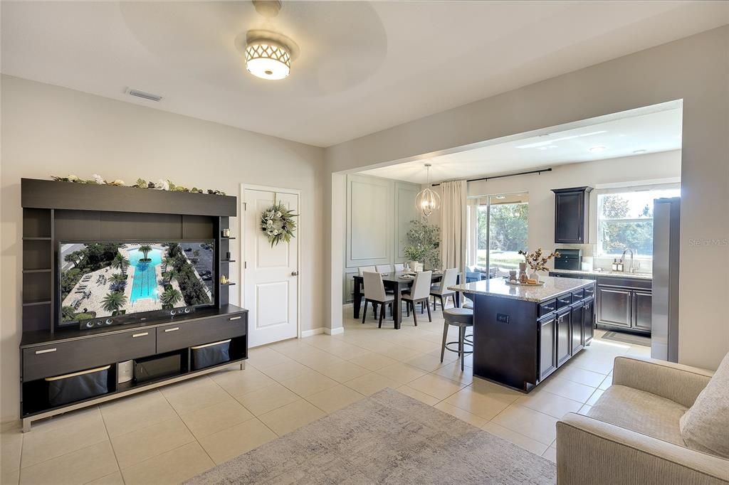 For Sale: $310,000 (3 beds, 2 baths, 1564 Square Feet)