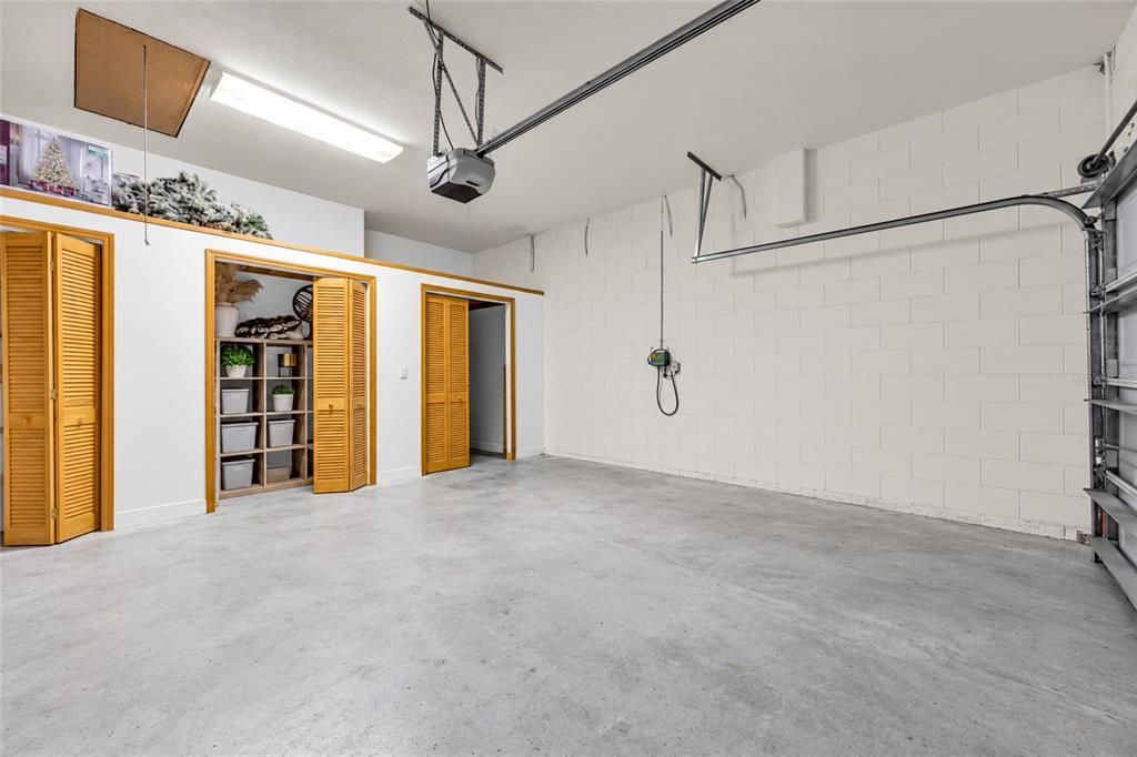 En Venta: $775,000 (5 camas, 4 baños, 3376 Pies cuadrados)