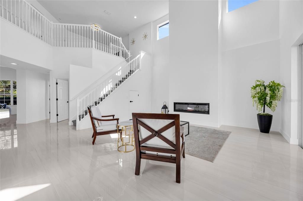En Venta: $775,000 (5 camas, 4 baños, 3376 Pies cuadrados)