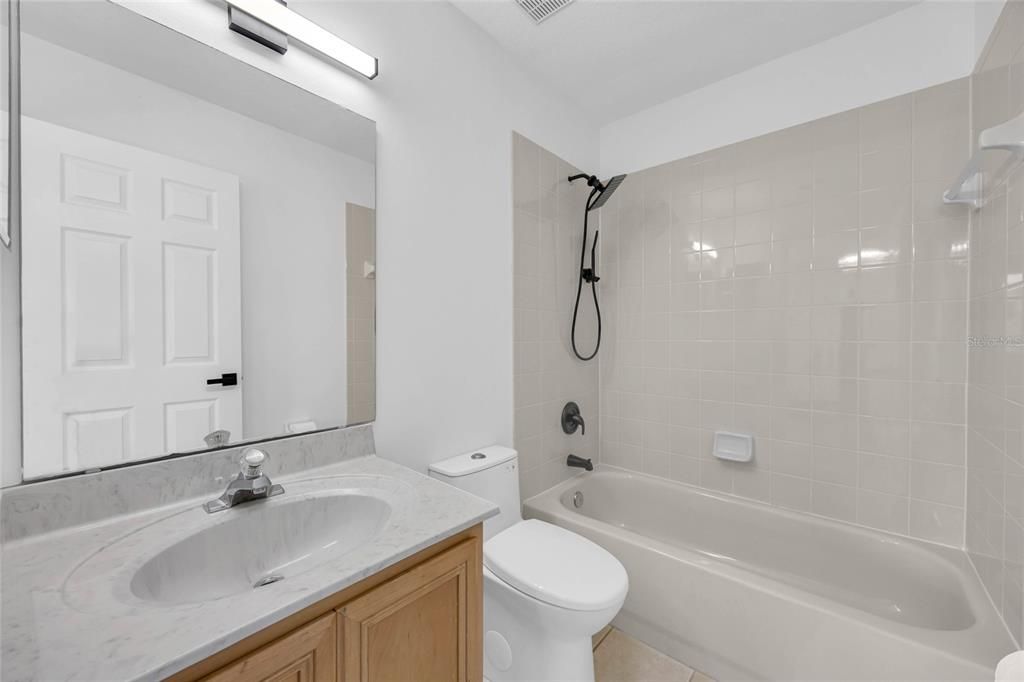 En Venta: $775,000 (5 camas, 4 baños, 3376 Pies cuadrados)