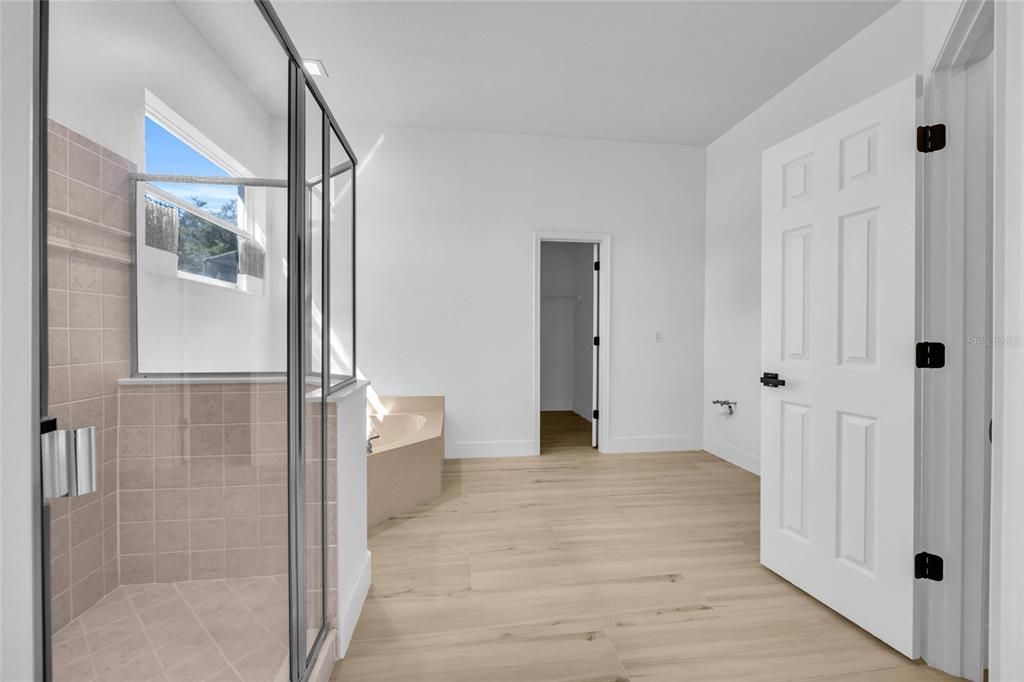 En Venta: $775,000 (5 camas, 4 baños, 3376 Pies cuadrados)