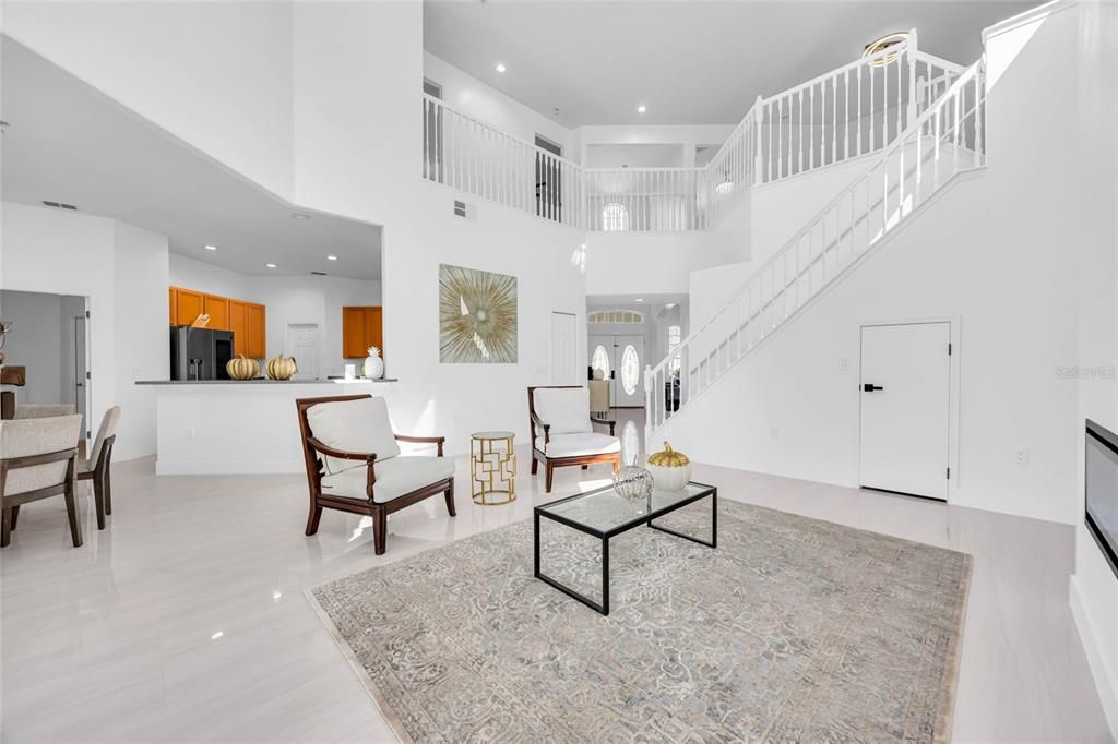 En Venta: $775,000 (5 camas, 4 baños, 3376 Pies cuadrados)