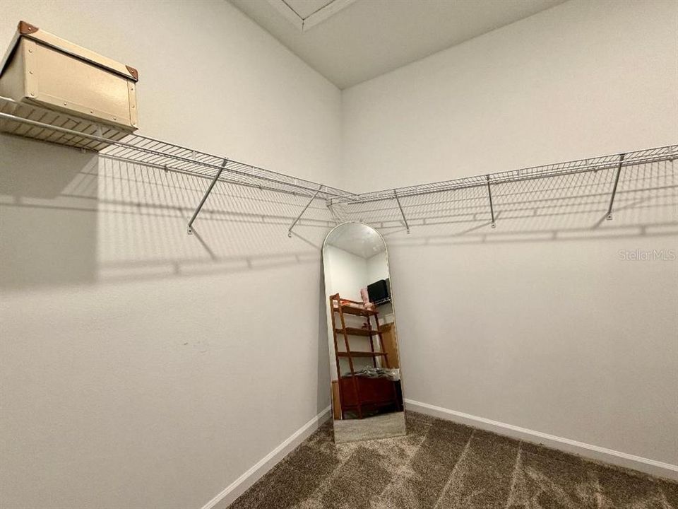 For Rent: $3,000 (3 beds, 3 baths, 2900 Square Feet)