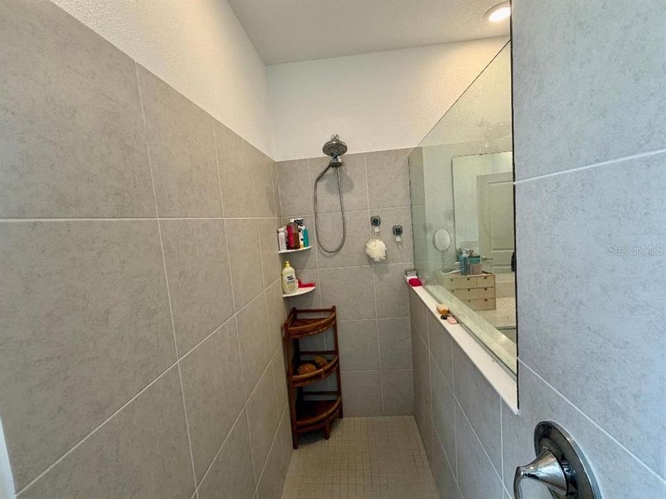For Rent: $3,000 (3 beds, 3 baths, 2900 Square Feet)