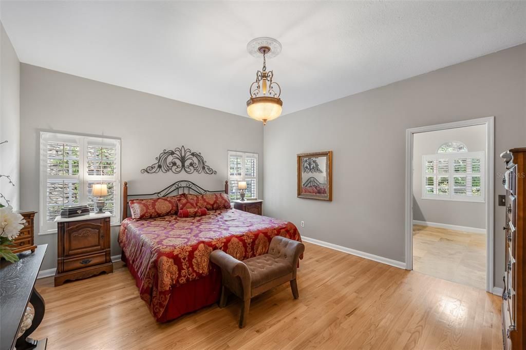 For Sale: $1,330,000 (4 beds, 2 baths, 2703 Square Feet)