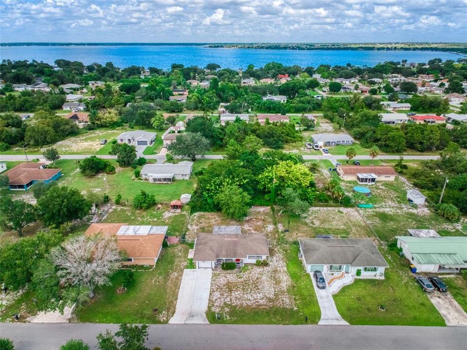 На продажу: $195,000 (2 спален, 1 ванн, 1014 Квадратных фут)