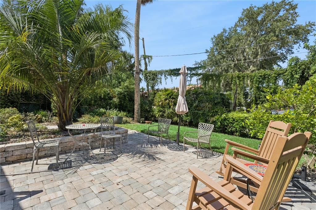 En Venta: $599,000 (3 camas, 3 baños, 1755 Pies cuadrados)