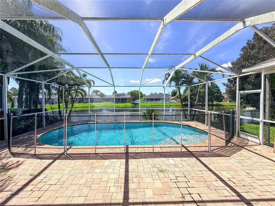 For Sale: $359,900 (3 beds, 2 baths, 1677 Square Feet)