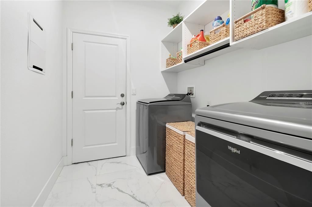 На продажу: $429,000 (4 спален, 3 ванн, 2209 Квадратных фут)