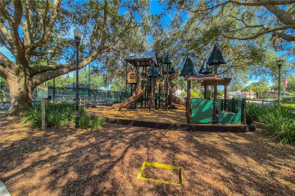 En Venta: $1,295,000 (5 camas, 5 baños, 4922 Pies cuadrados)