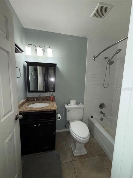En Venta: $95,000 (2 camas, 2 baños, 972 Pies cuadrados)