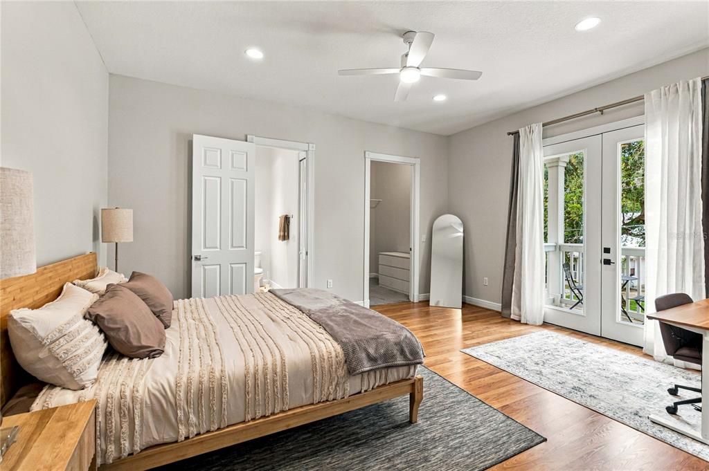For Sale: $520,000 (3 beds, 2 baths, 1641 Square Feet)