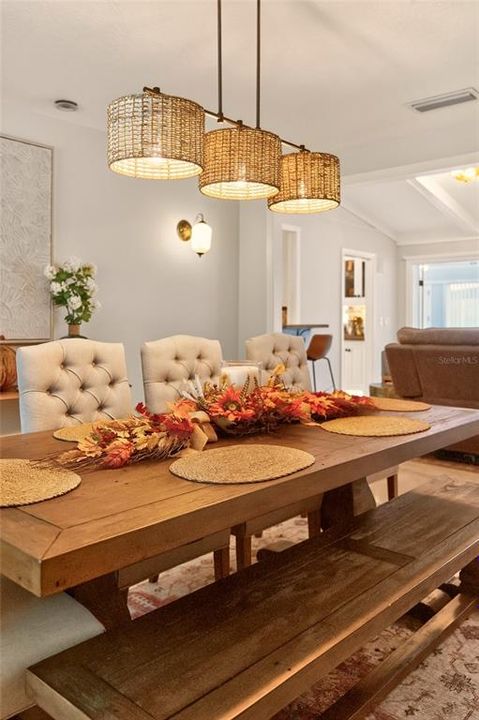 Active With Contract: $698,000 (3 beds, 2 baths, 2245 Square Feet)