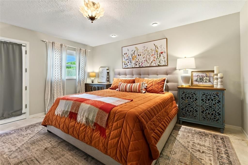 Active With Contract: $698,000 (3 beds, 2 baths, 2245 Square Feet)