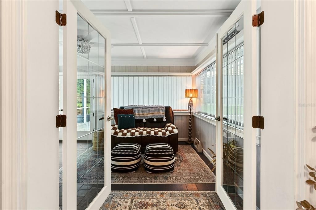 Active With Contract: $698,000 (3 beds, 2 baths, 2245 Square Feet)