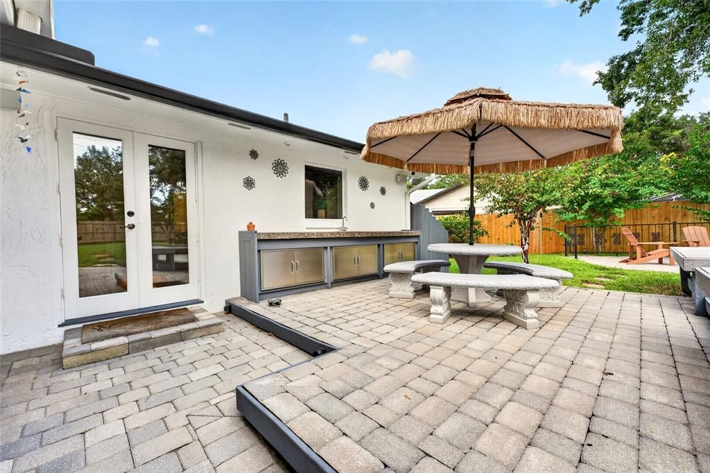 Active With Contract: $698,000 (3 beds, 2 baths, 2245 Square Feet)