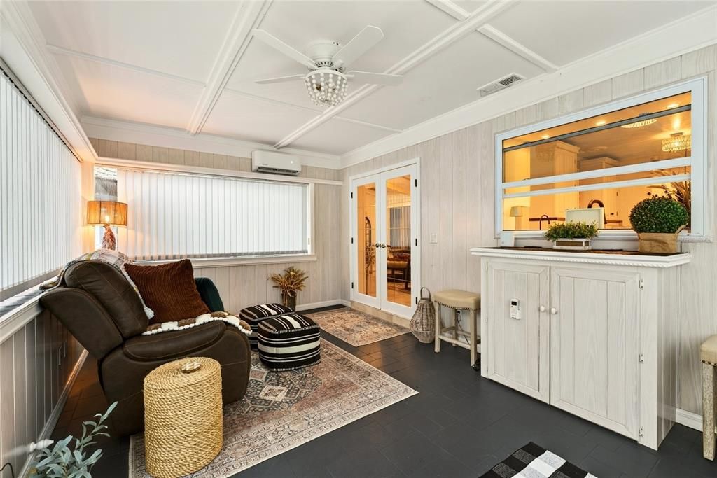 Active With Contract: $698,000 (3 beds, 2 baths, 2245 Square Feet)