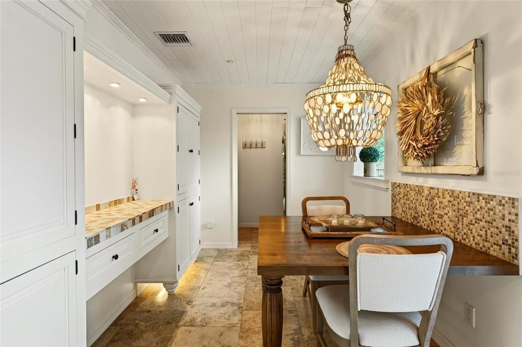 Active With Contract: $698,000 (3 beds, 2 baths, 2245 Square Feet)