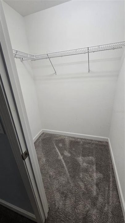 For Sale: $405,000 (4 beds, 3 baths, 2555 Square Feet)