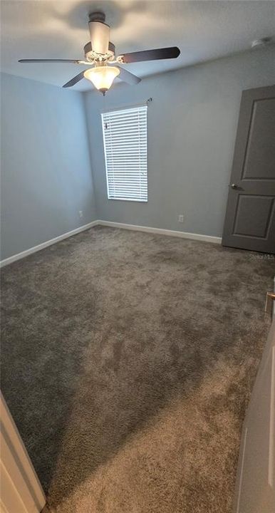For Sale: $405,000 (4 beds, 3 baths, 2555 Square Feet)