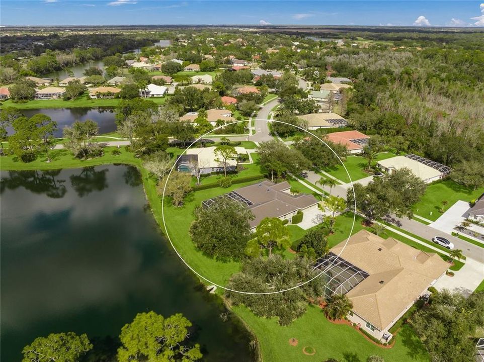 En Venta: $1,099,000 (4 camas, 3 baños, 3443 Pies cuadrados)