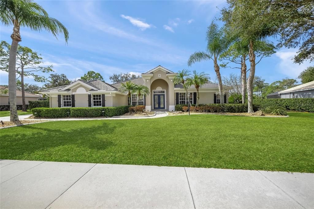 En Venta: $1,099,000 (4 camas, 3 baños, 3443 Pies cuadrados)
