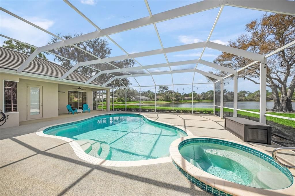 En Venta: $1,099,000 (4 camas, 3 baños, 3443 Pies cuadrados)