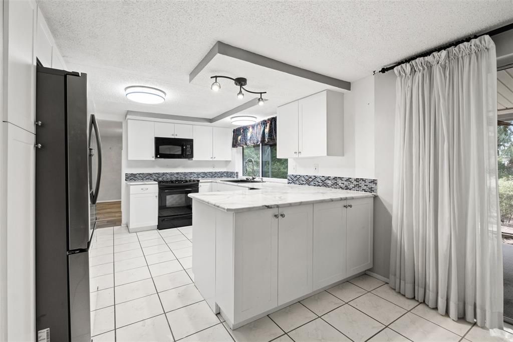 En Venta: $250,000 (2 camas, 2 baños, 1512 Pies cuadrados)