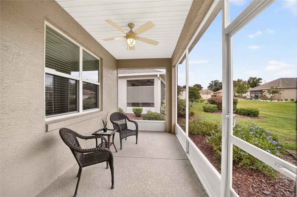 For Sale: $234,900 (2 beds, 2 baths, 1226 Square Feet)