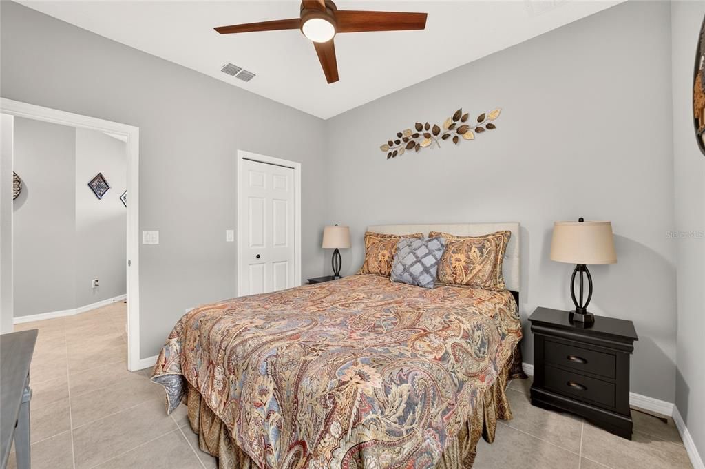 For Sale: $234,900 (2 beds, 2 baths, 1226 Square Feet)