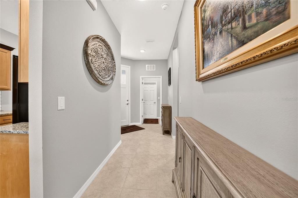 For Sale: $234,900 (2 beds, 2 baths, 1226 Square Feet)