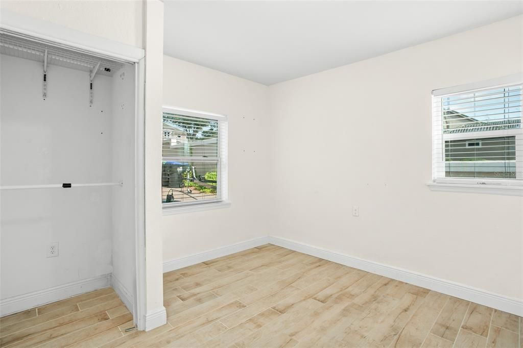 For Rent: $4,995 (3 beds, 2 baths, 1353 Square Feet)