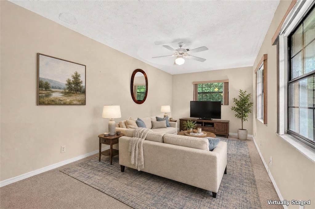 For Sale: $449,900 (3 beds, 2 baths, 2581 Square Feet)