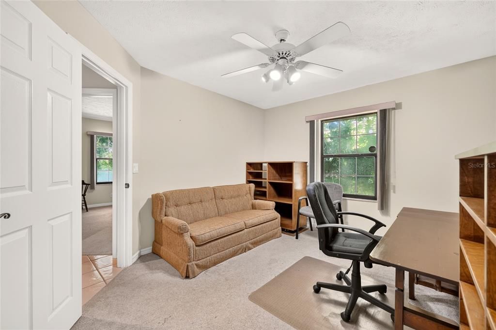 For Sale: $449,900 (3 beds, 2 baths, 2581 Square Feet)